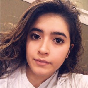 Meet your Posher, Joseline